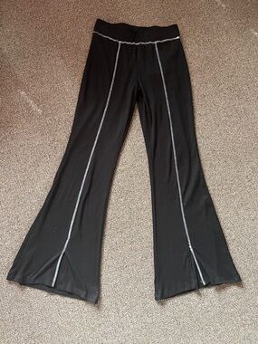 Black Flare Yoga Pants with Contrast Seam